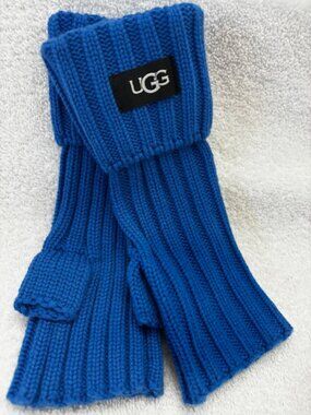 UGG Knit Boucle Arm Warmers in True Blue NWT One Size